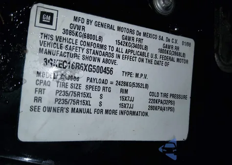 1999 GMC Suburban 1500 Slt Cmi z USA, uszkodzony, nr VIN 3GKEC16R6XG500456